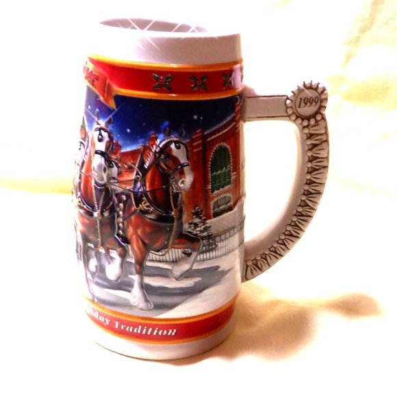 VINTAGE *** BUDWEISER 1999 ~ A Century of Tradition 1900 - 1999 *** No. CS389 - Picture 1 of 1